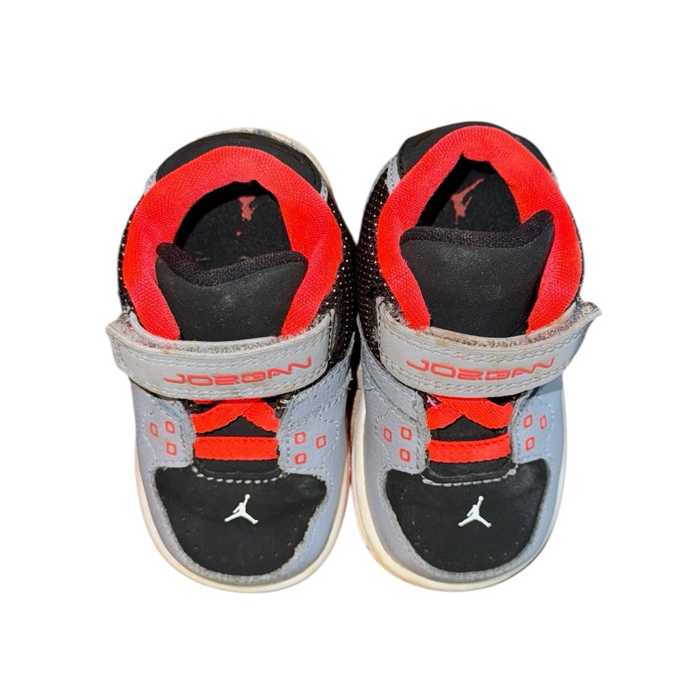 Jordan Black and Red Sneakers Mid-Top Design Children’s Size 4 - Picture 6 of 8